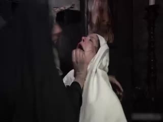 預告E41該死的修女點擊頭像內有完整視頻不定時發布