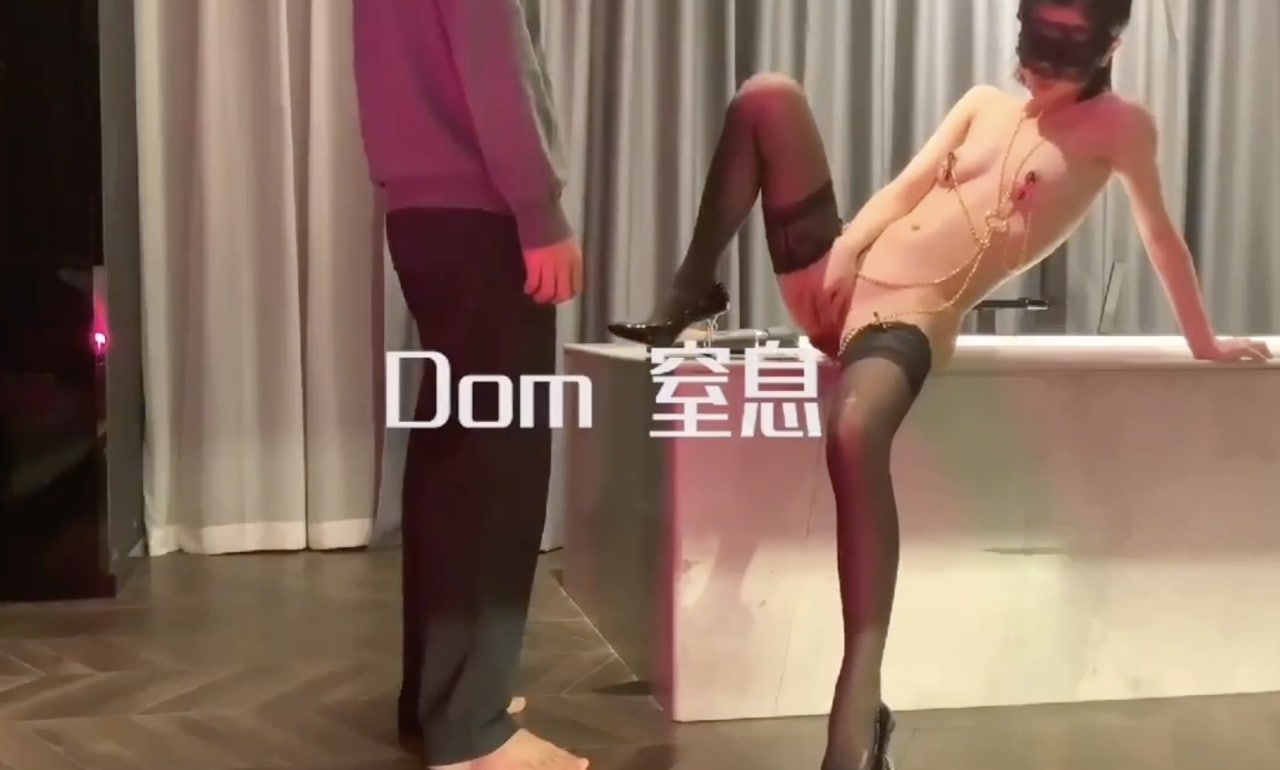 推特大神Dom窒息咖啡店女老板后续的